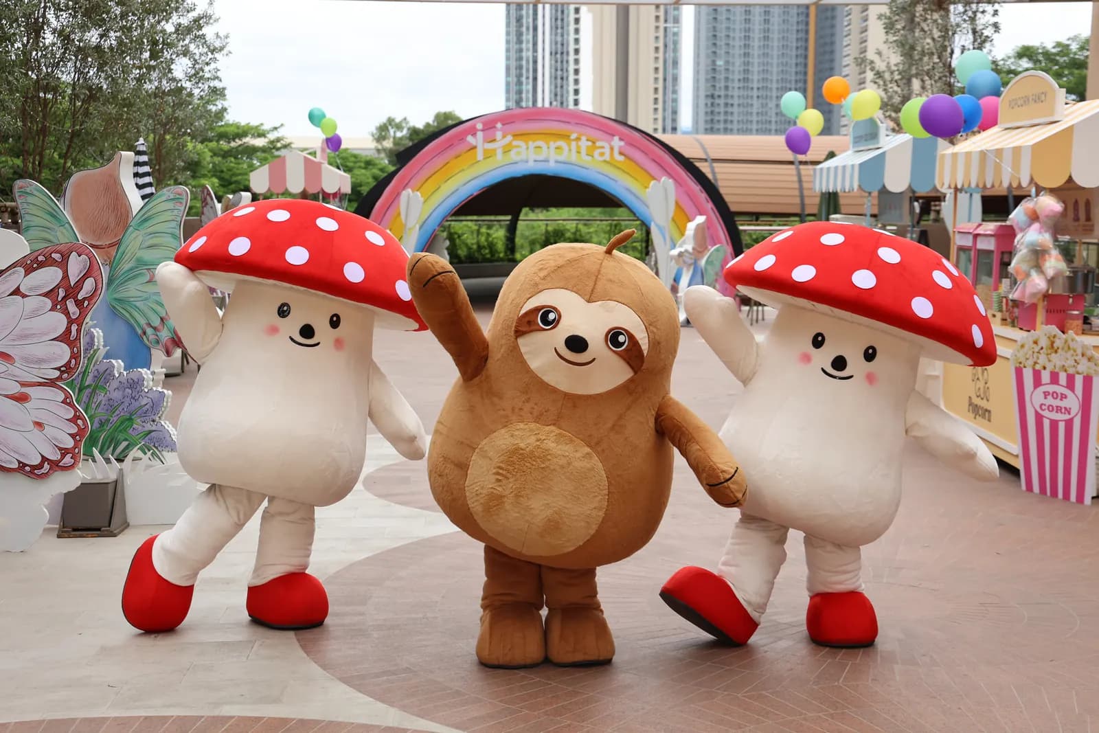 Signature Parade mascots